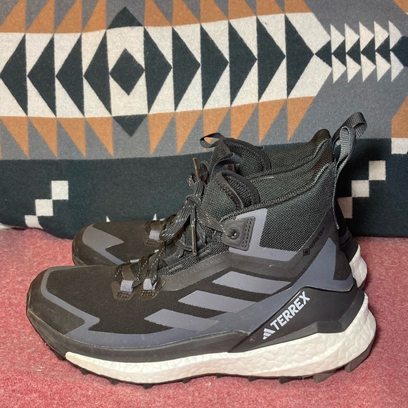 ADIDAS TERREX Free Hiker 2 GORE-TEX Hiking Shoe - Picture 2 of 16